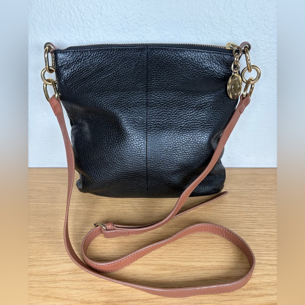 Tommy Hilfiger Black Leather Crossbody Bag with Gold Logo Accent